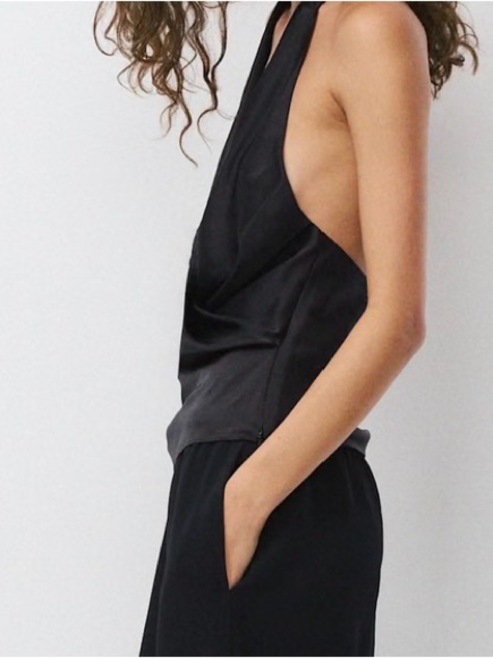 Aritzia Martini Black Silk Backless Self-Tie Halter Drape Top sz M NWT - Picture 3 of 11
